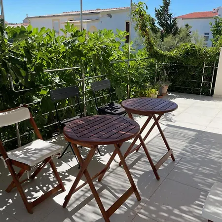 Vucic Apartamento Ražanac