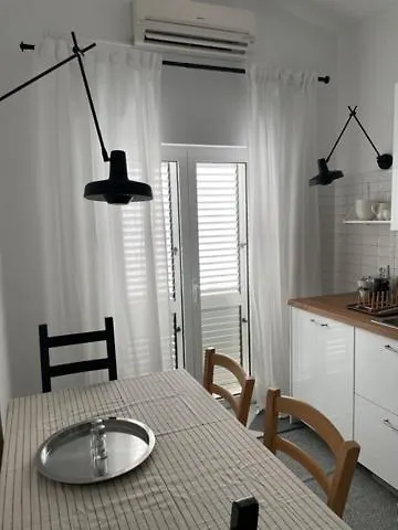 Vucic 公寓 Ražanac